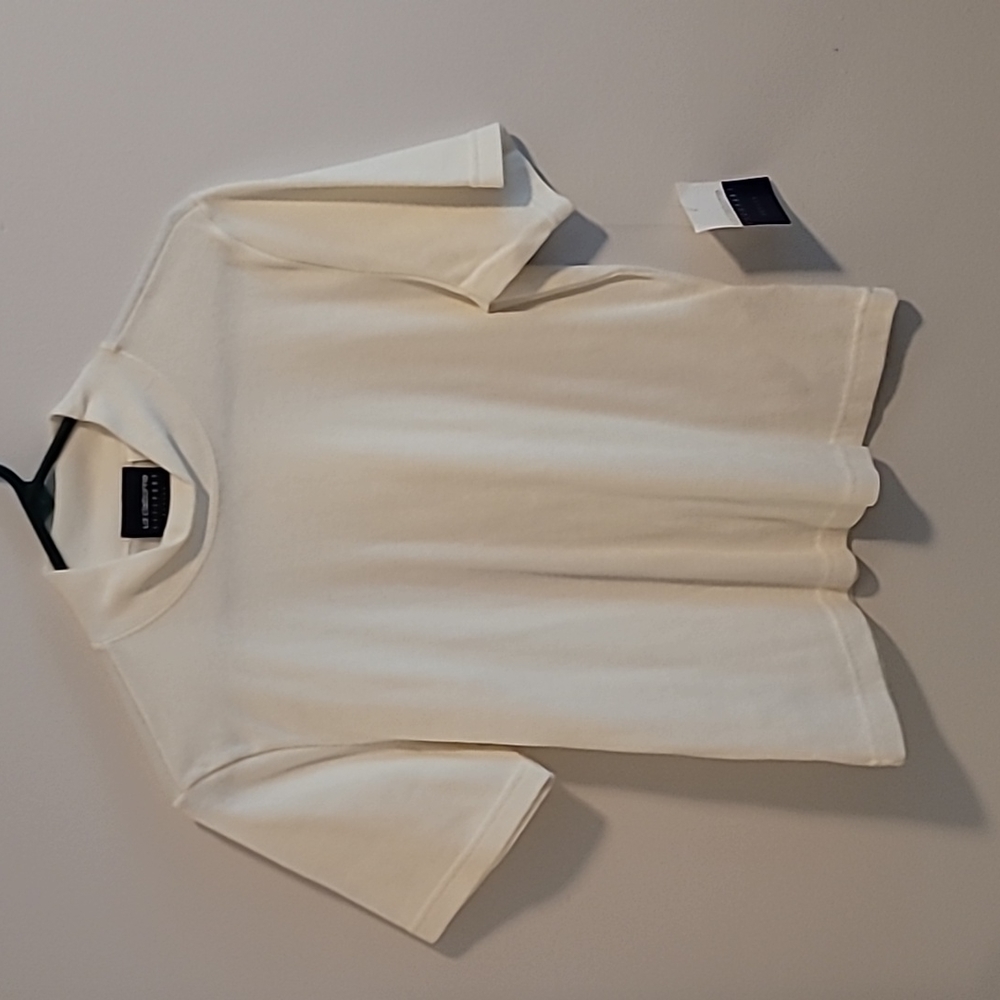 Short sleeve crew neck